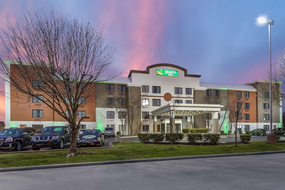 Quality Inn Murfreesboro-University Area Eksteriør billede