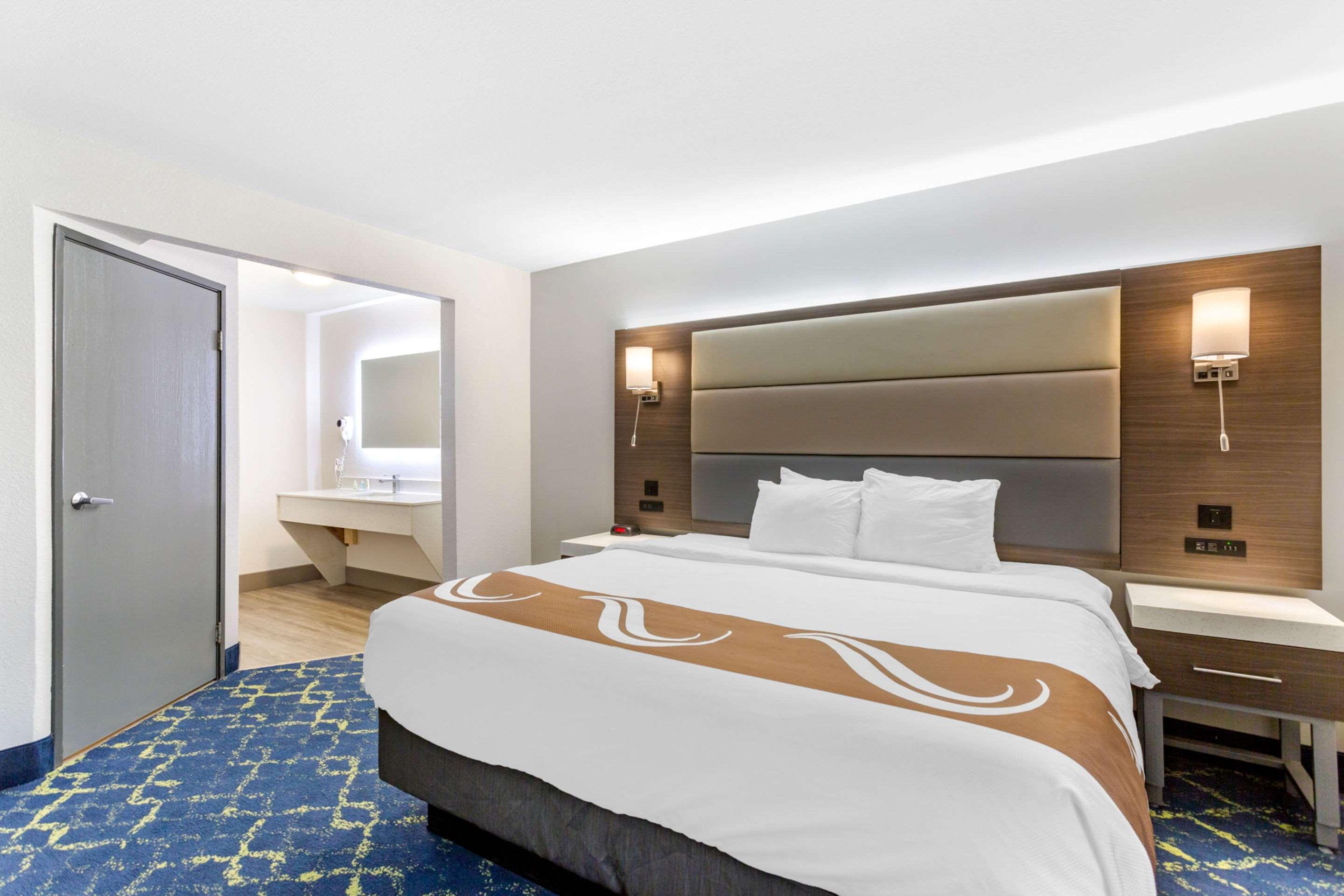 Quality Inn Murfreesboro-University Area Eksteriør billede
