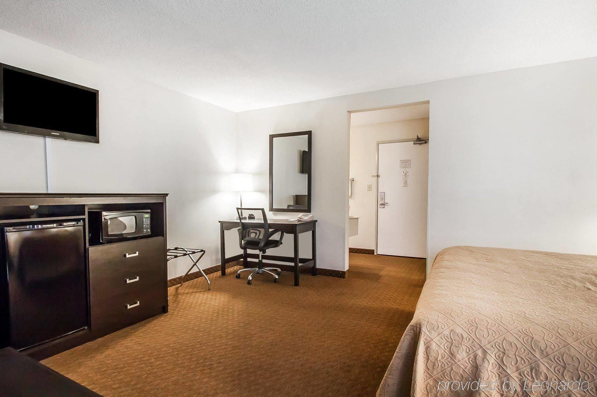 Quality Inn Murfreesboro-University Area Eksteriør billede